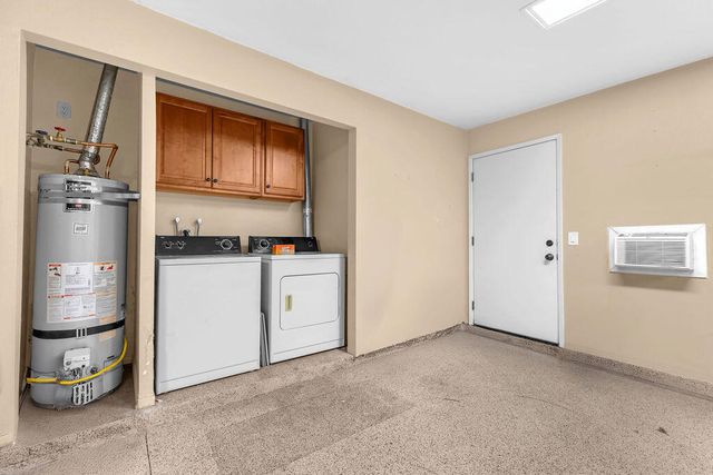 77086 Pauma Valley Way, Palm Desert, CA 92211