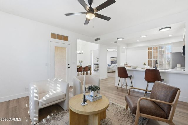 16008 N 4TH Avenue, Phoenix, AZ 85023