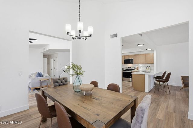 16008 N 4TH Avenue, Phoenix, AZ 85023