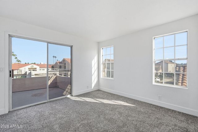 16008 N 4TH Avenue, Phoenix, AZ 85023