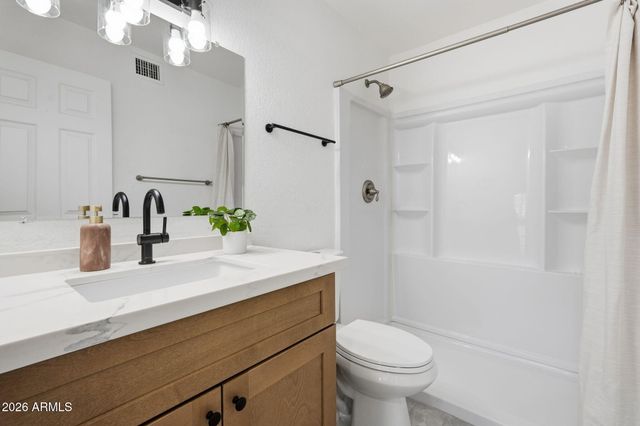 16008 N 4TH Avenue, Phoenix, AZ 85023