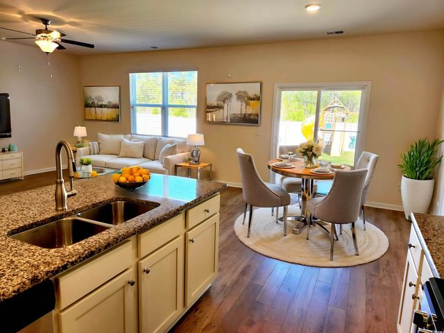 5088 Wavering Place Loop, Myrtle Beach, SC 29579