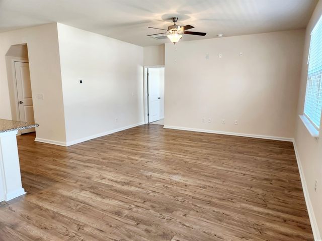 5088 Wavering Place Loop, Myrtle Beach, SC 29579