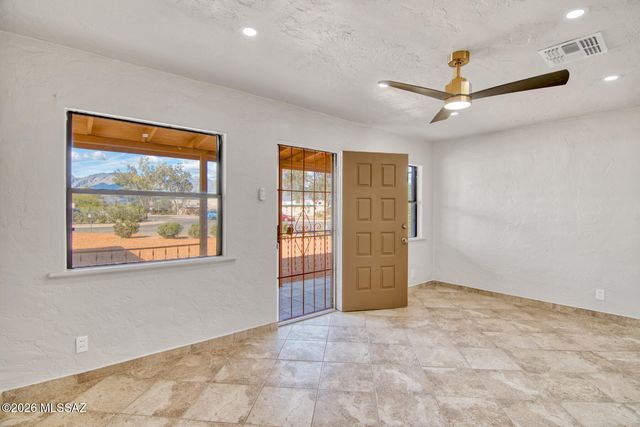 4620 E Lester Street, Tucson, AZ 85712