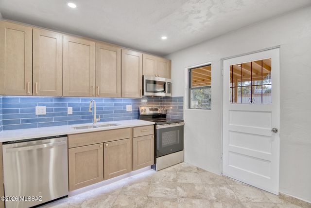 4620 E Lester Street, Tucson, AZ 85712