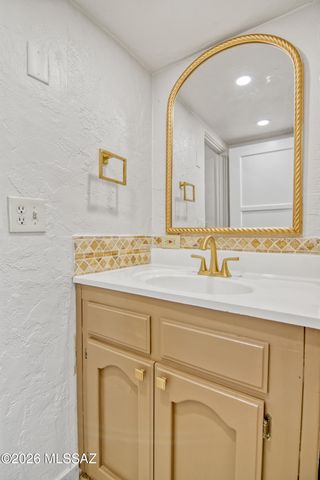 4620 E Lester Street, Tucson, AZ 85712