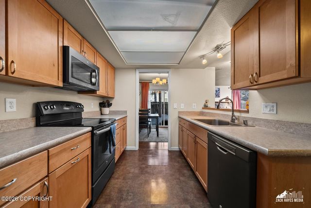 2145 Dawnlight Court, Anchorage, AK 99501