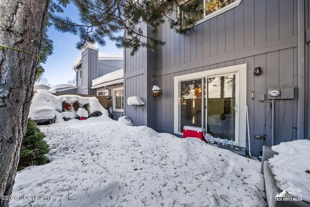 2145 Dawnlight Court, Anchorage, AK 99501