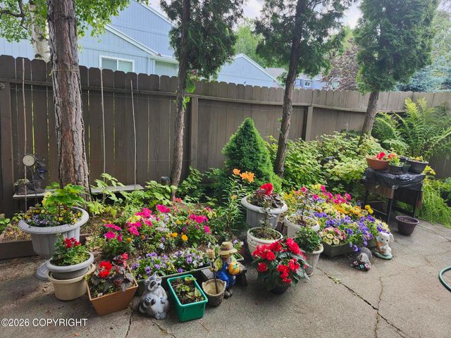 2145 Dawnlight Court, Anchorage, AK 99501