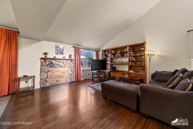 2145 Dawnlight Court, Anchorage, AK 99501