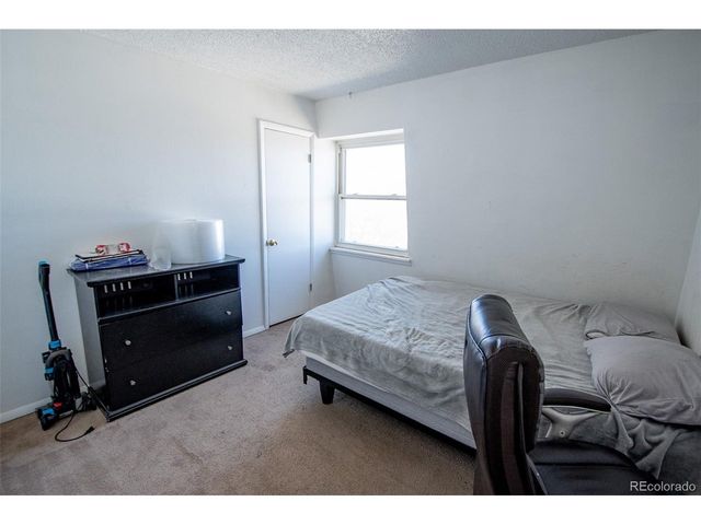 3003 E Fountain Blvd, Colorado Springs, CO 80910