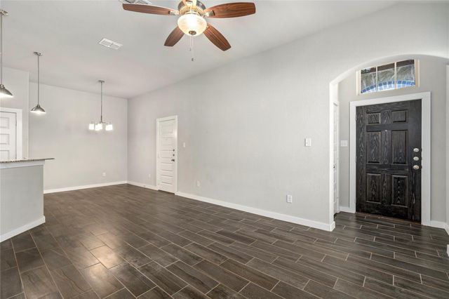 334 Creekside Curve CURV, New Braunfels, TX 78130