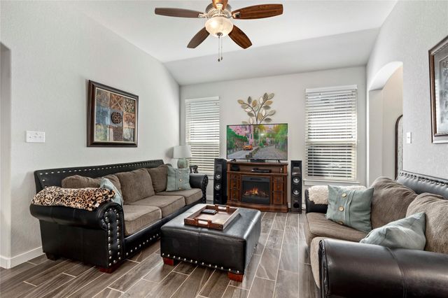 334 Creekside Curve CURV, New Braunfels, TX 78130