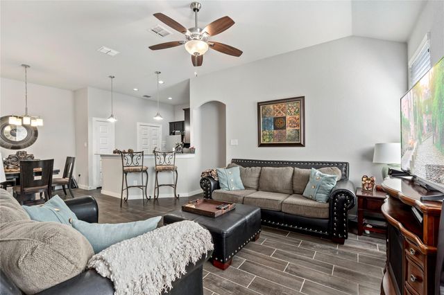 334 Creekside Curve CURV, New Braunfels, TX 78130