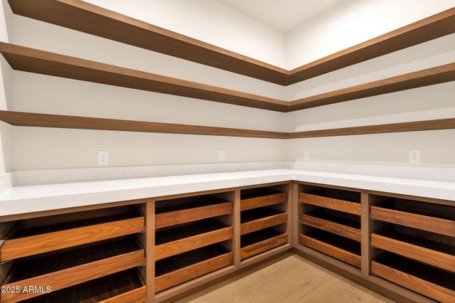 35891 N 87TH Way, Scottsdale, AZ 85266