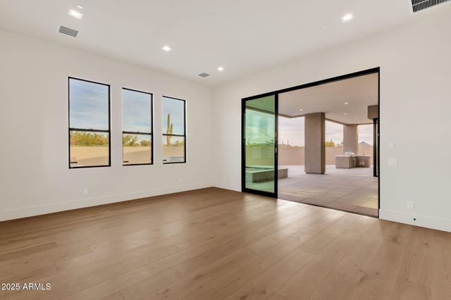 35891 N 87TH Way, Scottsdale, AZ 85266