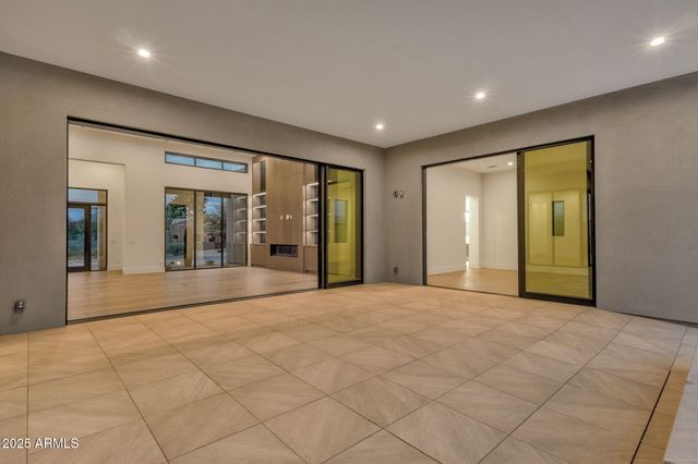 35891 N 87TH Way, Scottsdale, AZ 85266