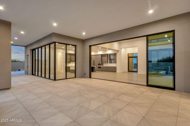 35891 N 87TH Way, Scottsdale, AZ 85266