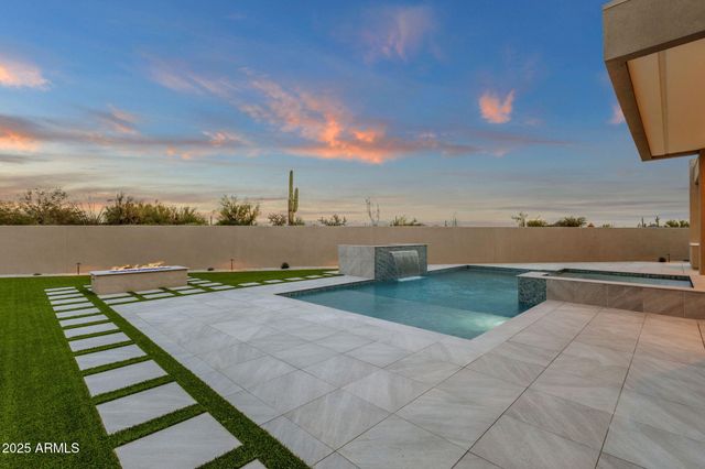 35891 N 87TH Way, Scottsdale, AZ 85266