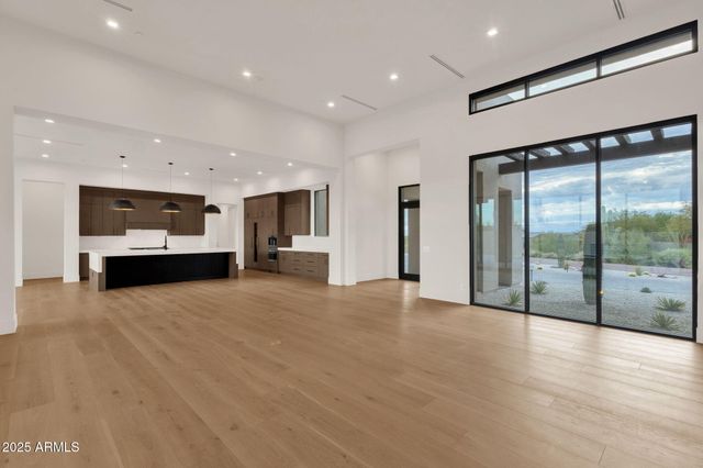 35891 N 87TH Way, Scottsdale, AZ 85266