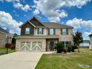 405 Rolling Acres Drive, Kathleen, GA 31047