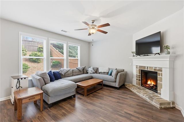 5907 Waterway Place, Flowery Branch, GA 30542