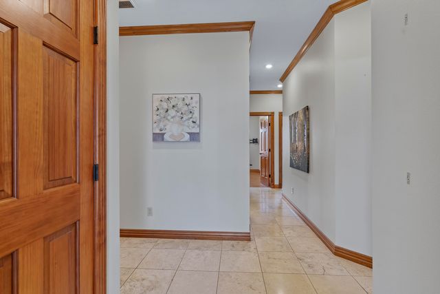 2408 W Deerbrooke Trail, Ozark, MO 65721