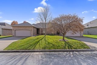 2408 W Deerbrooke Trail, Ozark, MO 65721