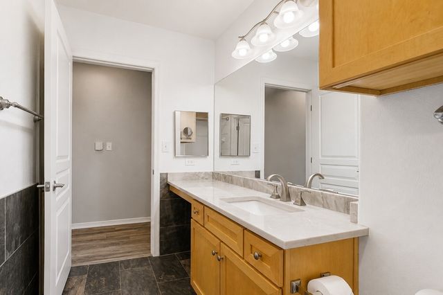 330 Las Colinas Boulevard E 920, Irving, TX 75039