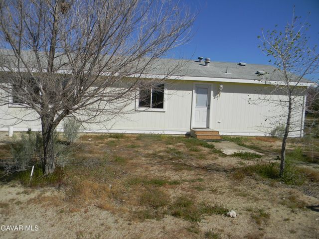 16846 E Avenue T, Llano, CA 93544