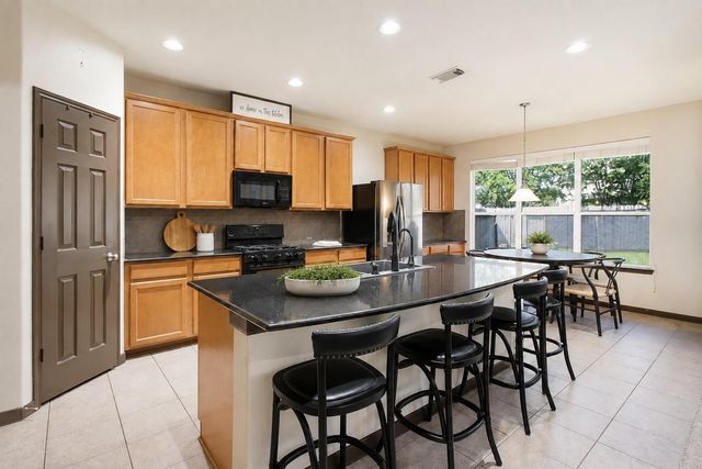 231 Summer Creek Lane, Rosenberg, TX 77469