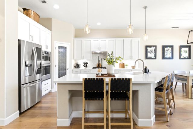 3891 Meadow Wood Dr, El Dorado Hills, CA 95762
