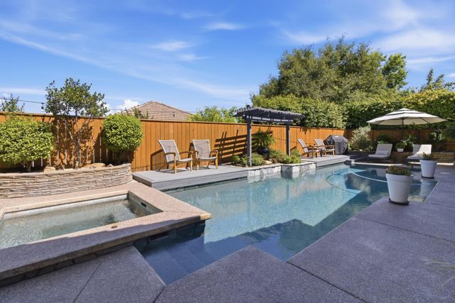 3891 Meadow Wood Dr, El Dorado Hills, CA 95762