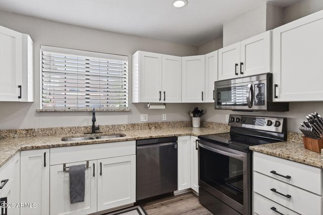 2253 E JAEGER Street, Mesa, AZ 85213