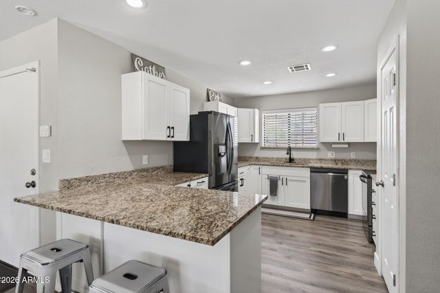 2253 E JAEGER Street, Mesa, AZ 85213