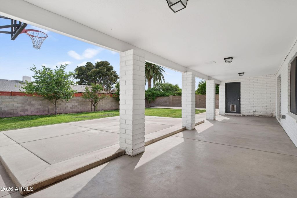 Image 32 of property listing at 2253 E JAEGER Street, Mesa, AZ 85213