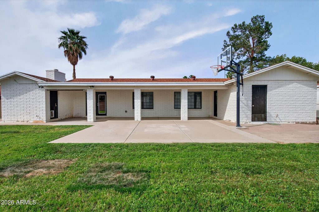 Image 34 of property listing at 2253 E JAEGER Street, Mesa, AZ 85213