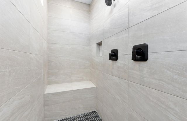 6865 Sydney Drive NE, Rio Rancho, NM 87144