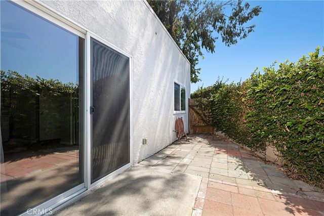 17572 Vandenberg Lane 01, Tustin, CA 92780