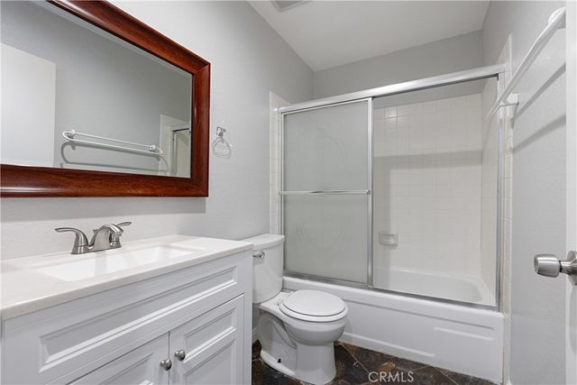 17572 Vandenberg Lane 01, Tustin, CA 92780