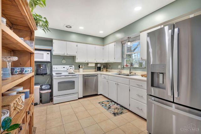 7800 Spirea Drive, Sycamore Twp, OH 45236