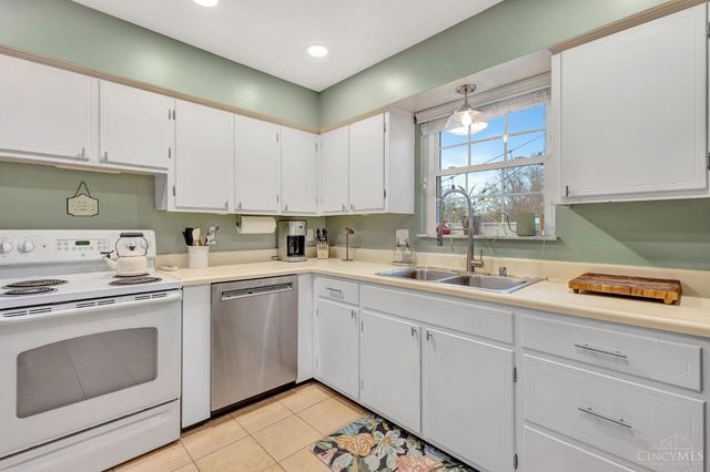 7800 Spirea Drive, Sycamore Twp, OH 45236