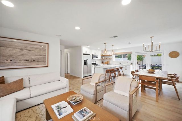 43381 Virginia, Palm Desert, CA 92211