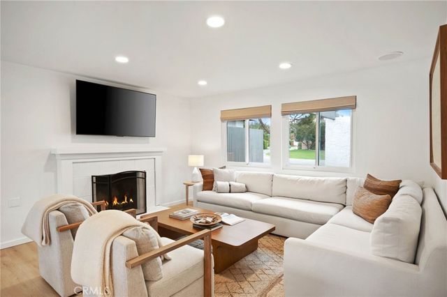 43381 Virginia, Palm Desert, CA 92211