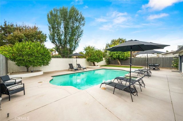 43381 Virginia, Palm Desert, CA 92211