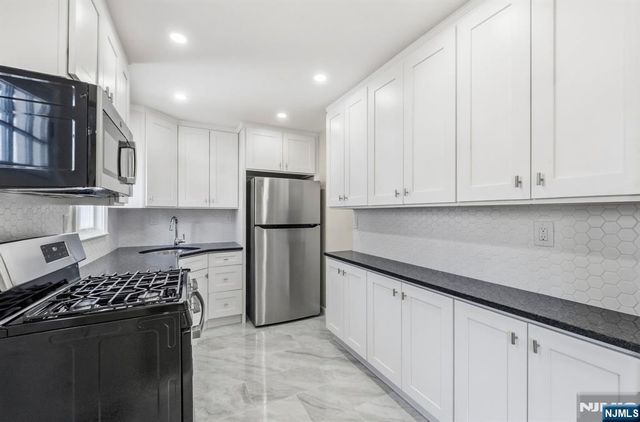 573 Conant Street, Hillside, NJ 07205