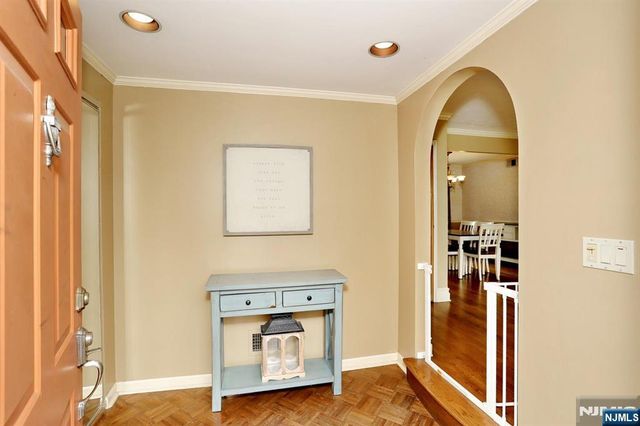 618 Fermery Drive, New Milford, NJ 07646