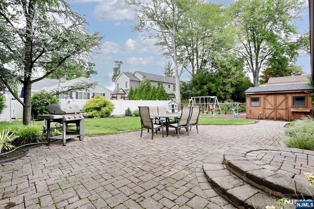 618 Fermery Drive, New Milford, NJ 07646