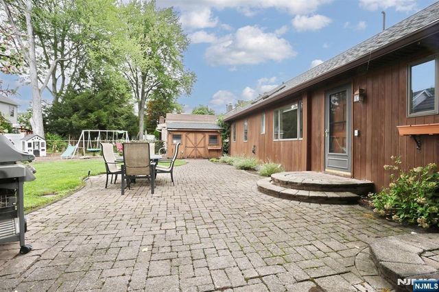 618 Fermery Drive, New Milford, NJ 07646