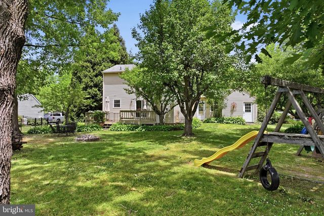 9 RUHL DR, Perkasie, PA 18944